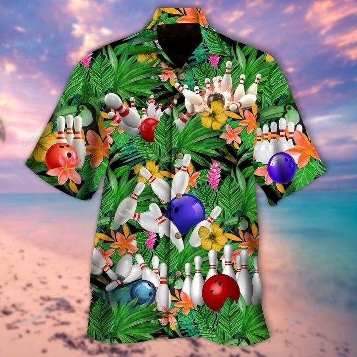 Bowling Hawaiian Shirt, What Happens At Bowling Stays Aloha Hawaiian Shirts For Men and Women - Gift For Bowling Lovers, Friend, Family - Amzanimalsgift