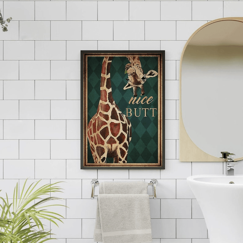 Giraffe Portrait Canvas - Nice Butt, Funny Giraffe Premium Wrapped Canvas, Wall Decor Visual Art - Gift For Family, Friends, Animal Lovers - Amzanimalsgift