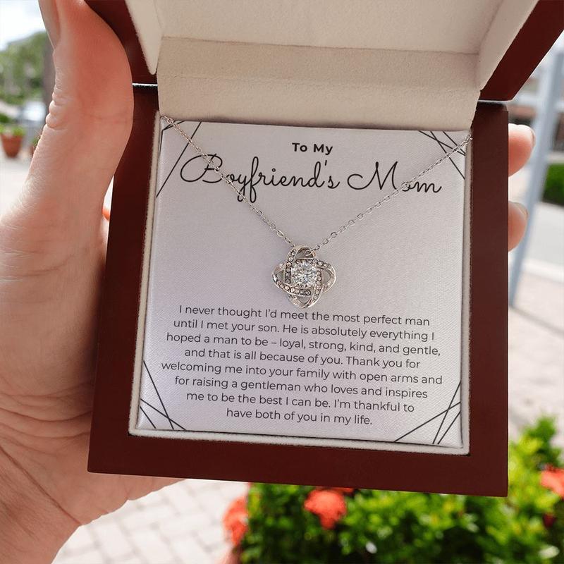 Necklace Gift For Boyfriend's Mom - To My Boyfriend's Mom I never thought I'd meet the most perfect man until I met your son Love Knot Necklace - Mother's Day Gifts For Boyfriends Mom - Amzanimalsgift